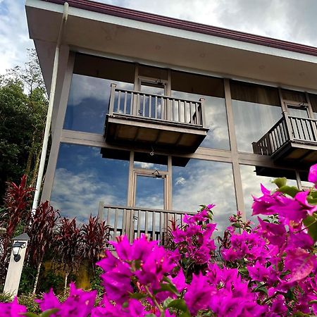 Heliconias Rainforest Lodge ビハグア エクステリア 写真