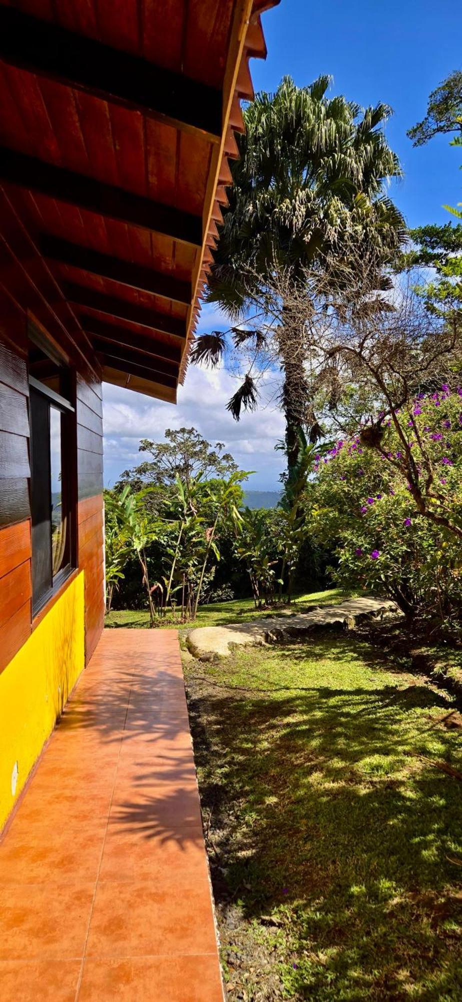 Heliconias Rainforest Lodge ビハグア エクステリア 写真