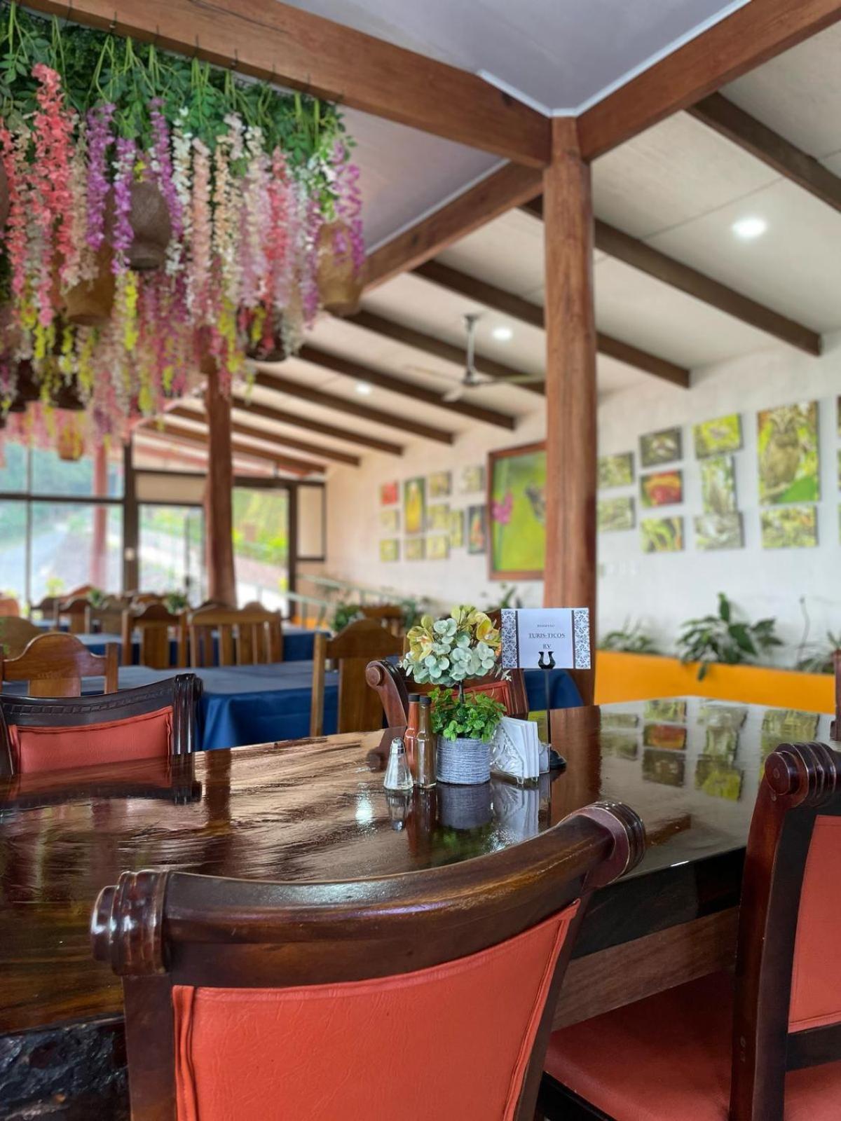Heliconias Rainforest Lodge ビハグア エクステリア 写真